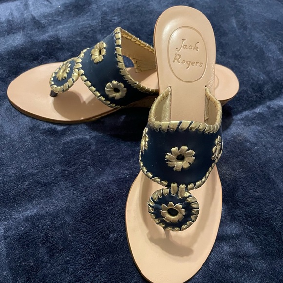 Jack Rogers…New…5 1/2…Very Narrow…Navy…9 Inches Long - Picture 1 of 6